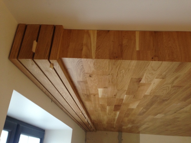 Рейки обшивались через деревянный каркас